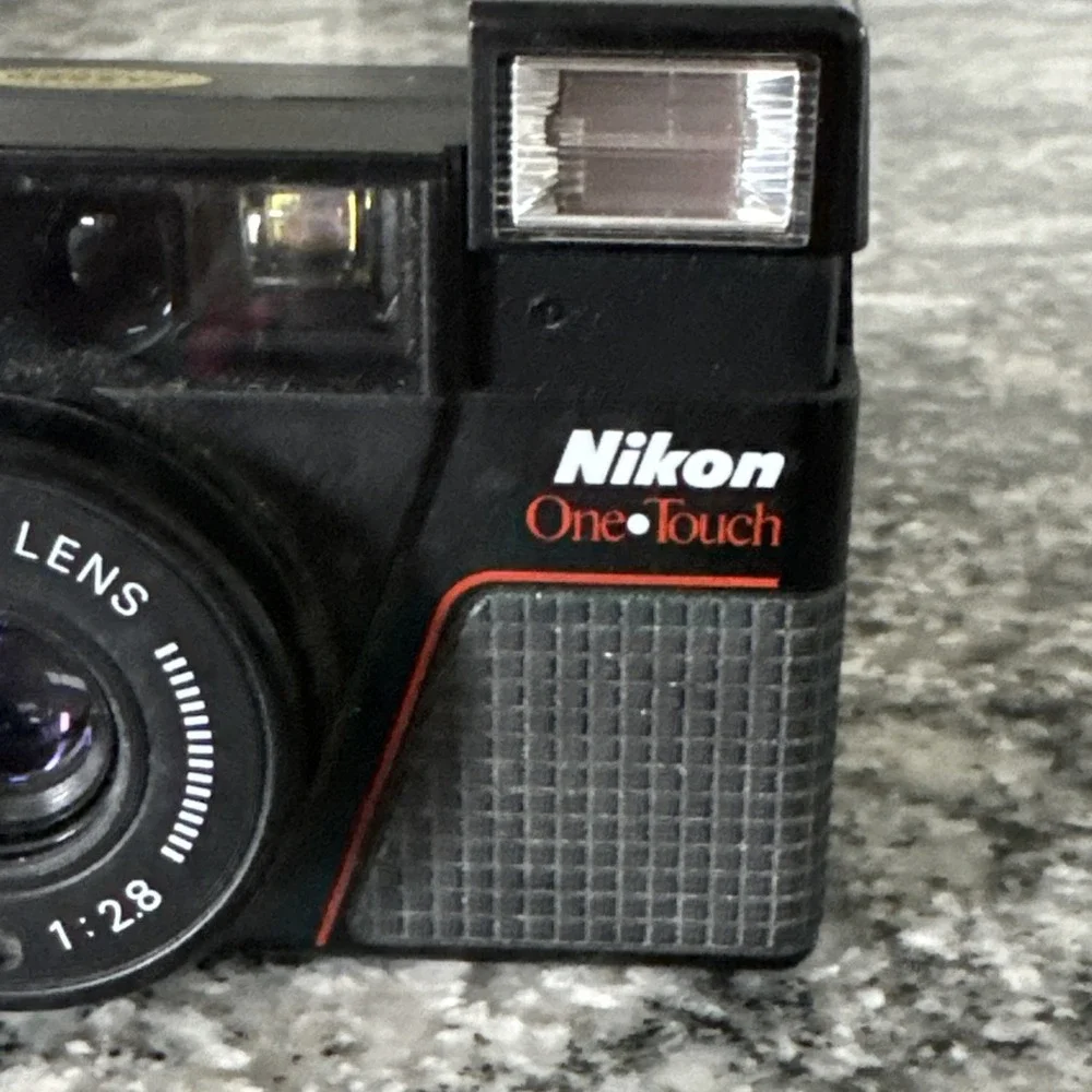 Nikon One Touch Japan L35AF2 35mm Point & Shoot Film Camera Tested Works